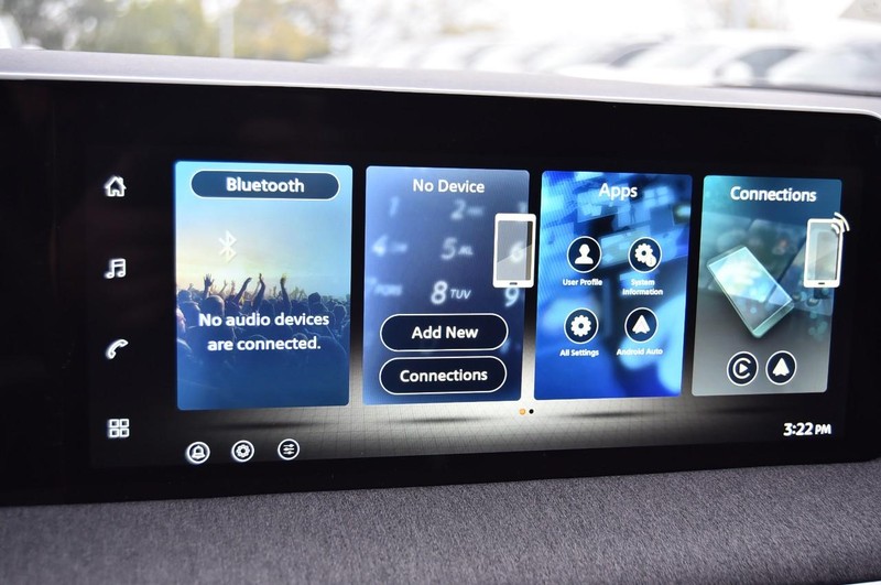 Nissan Kicks Vehicle Image 14