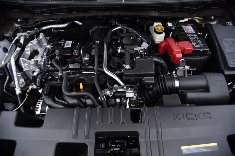 Nissan Kicks Vehicle Image 24