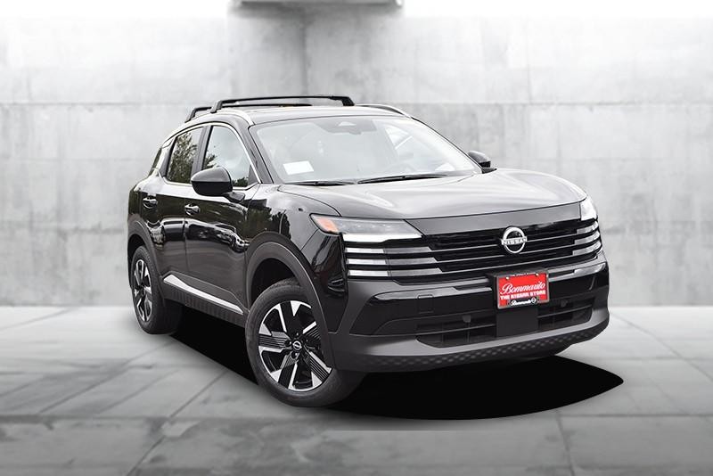 Nissan Kicks Vehicle Image 02