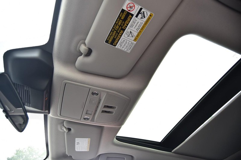 Nissan Kicks Vehicle Image 22