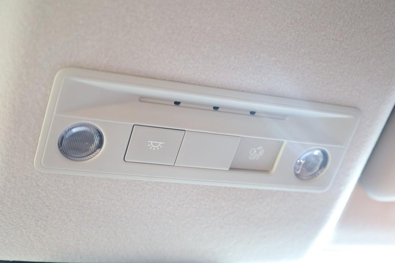 Nissan Kicks Vehicle Image 17