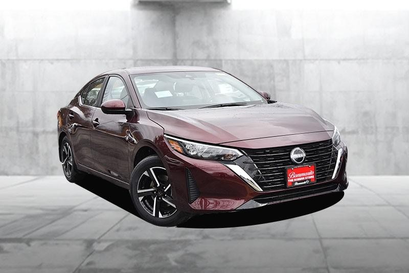 Nissan Sentra Vehicle Image 02