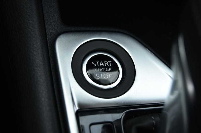 Nissan Sentra Vehicle Image 17