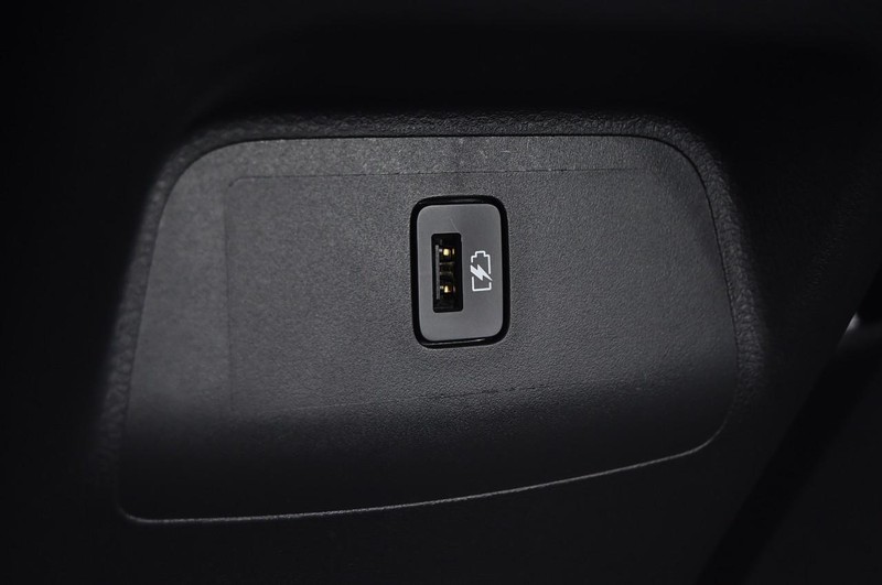 Nissan Sentra Vehicle Image 22