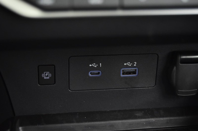 Nissan Altima Vehicle Image 19