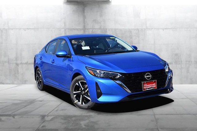 Nissan Sentra Vehicle Image 02