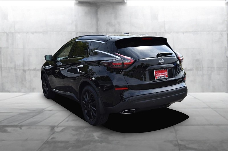 Nissan Murano Vehicle Image 07