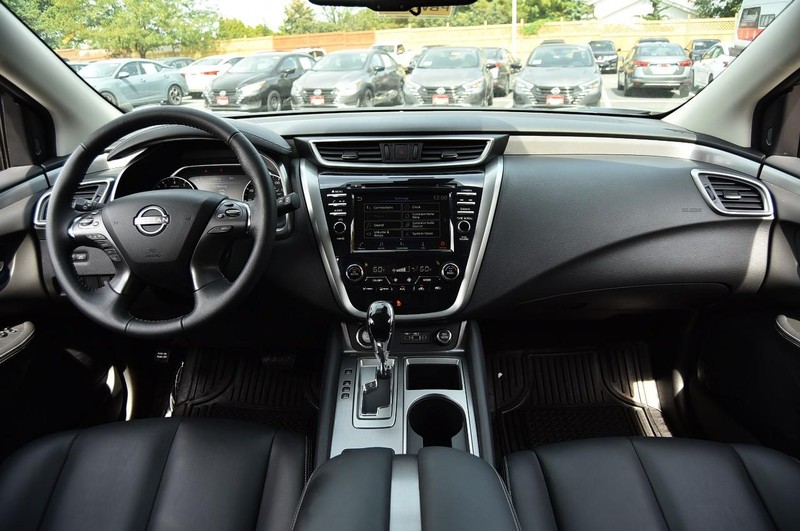 Nissan Murano Vehicle Image 08