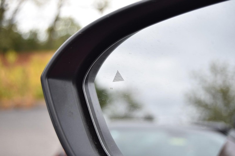 Nissan Rogue Vehicle Image 10