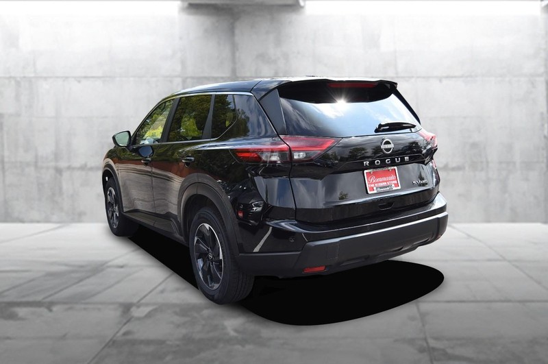 Nissan Rogue Vehicle Image 07