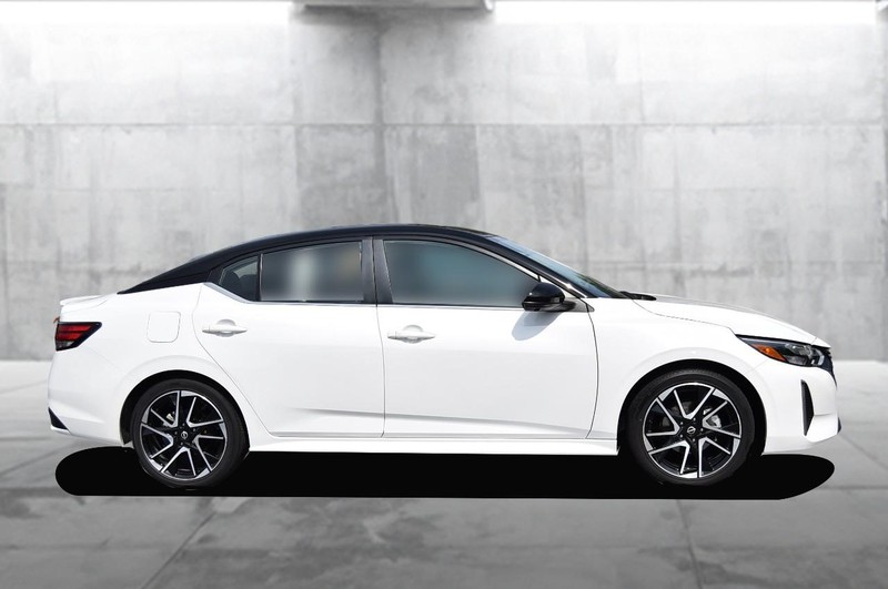 Nissan Sentra Vehicle Image 05