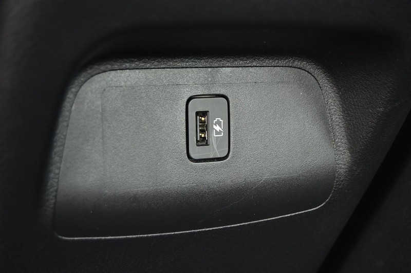 Nissan Sentra Vehicle Image 26