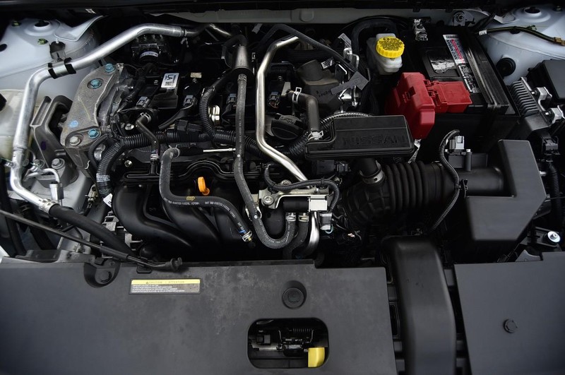 Nissan Sentra Vehicle Image 28