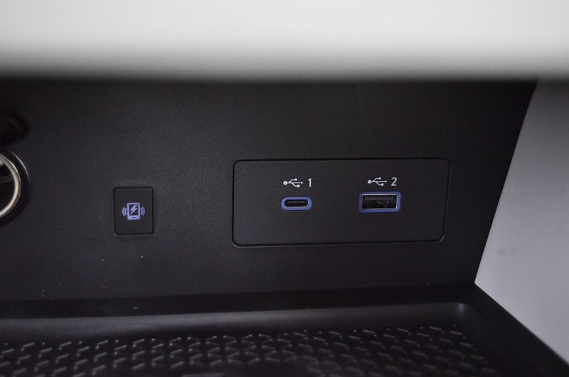 Nissan Pathfinder Vehicle Image 19