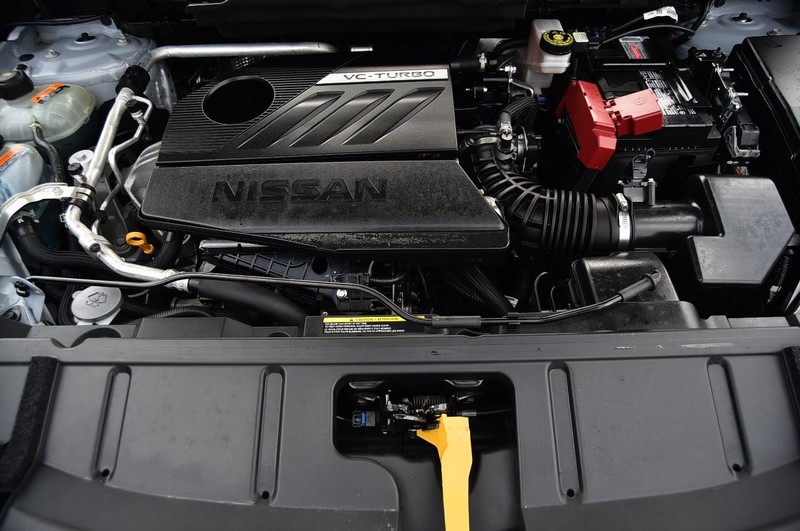 Nissan Rogue Vehicle Image 26