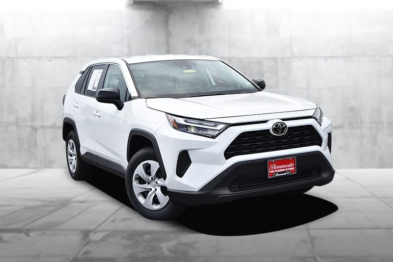 Toyota RAV4 Vehicle Image 02