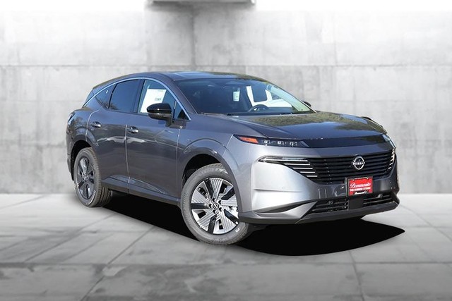 Nissan Murano Vehicle Full-screen Gallery Image 2