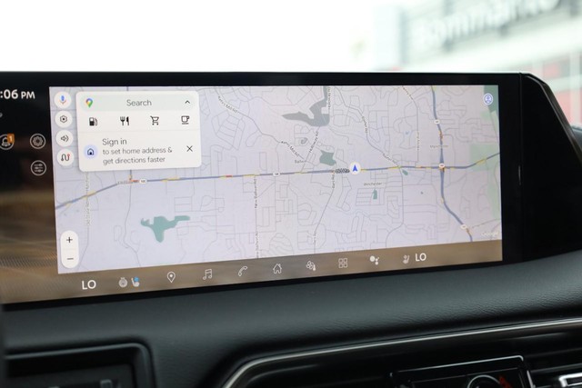 Nissan Armada Vehicle Image 16