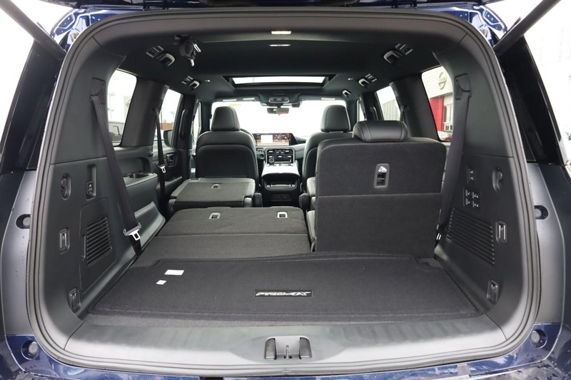 Nissan Armada Vehicle Image 08