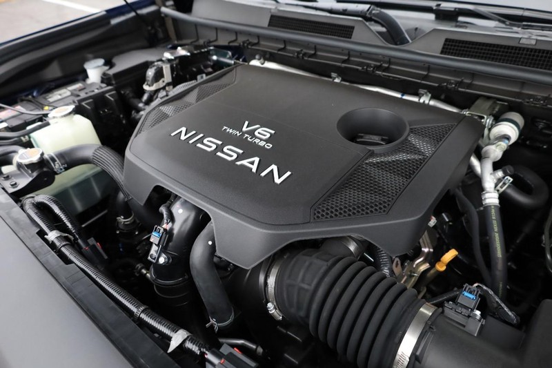 Nissan Armada Vehicle Image 31