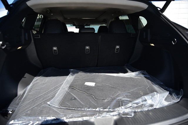 Nissan Murano Vehicle Full-screen Gallery Image 26