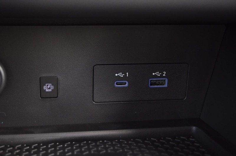 Nissan Pathfinder Vehicle Image 19