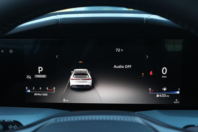 Nissan Murano Vehicle Full-screen Gallery Image 9