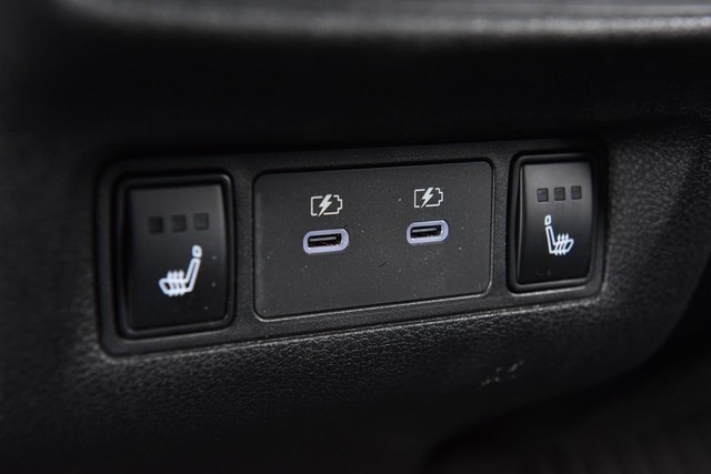 Nissan Murano Vehicle Full-screen Gallery Image 29