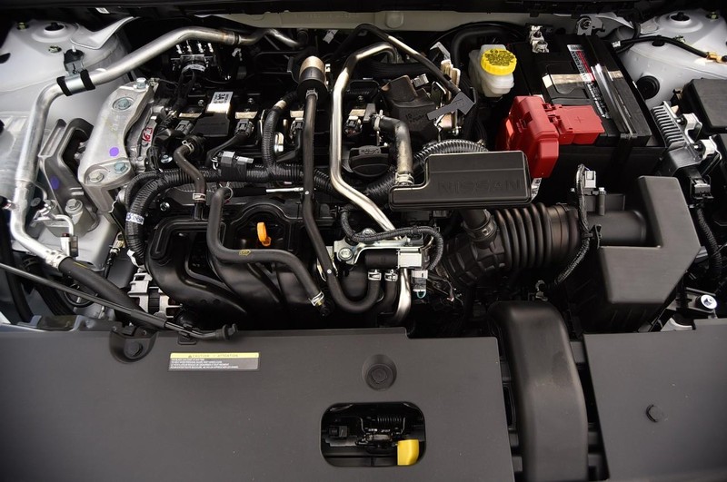 Nissan Sentra Vehicle Image 24