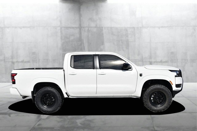 Nissan Frontier Vehicle Image 05