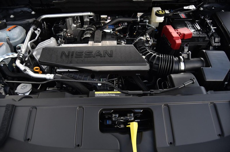 Nissan Rogue Vehicle Full-screen Gallery Image 28