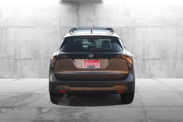 Nissan Kicks Vehicle Image 06