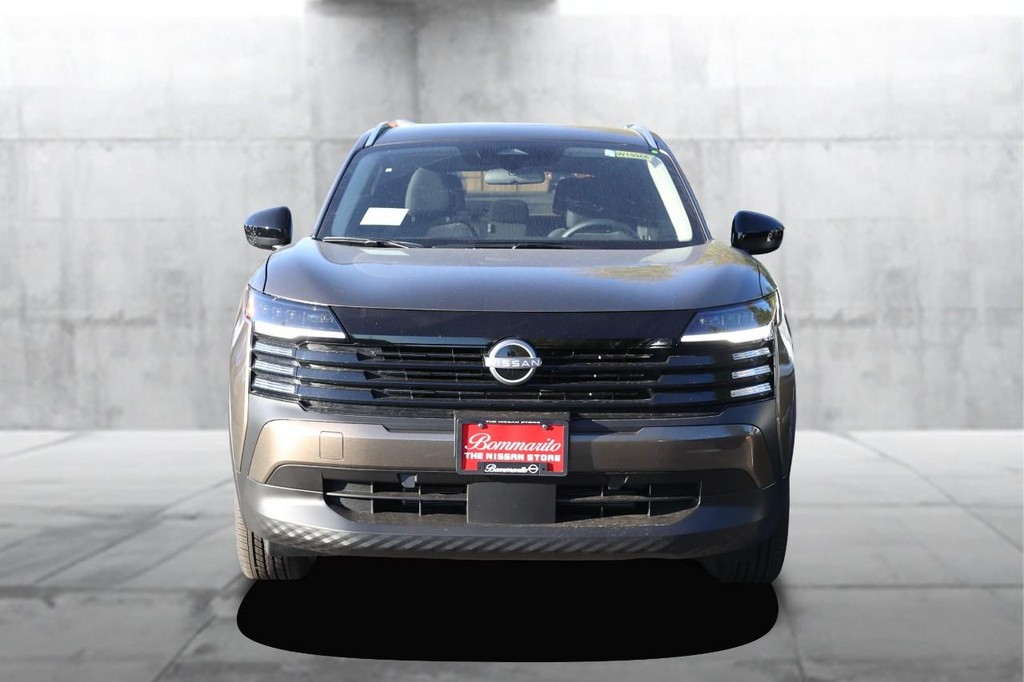 Nissan Kicks Vehicle Image 04