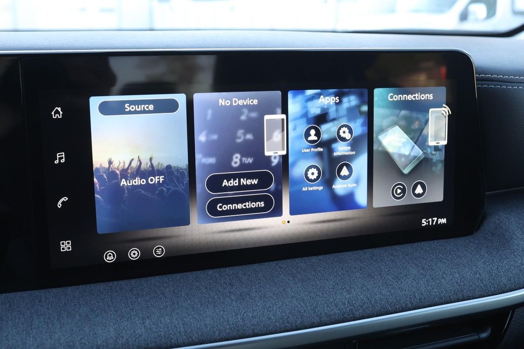 Nissan Kicks Vehicle Image 10