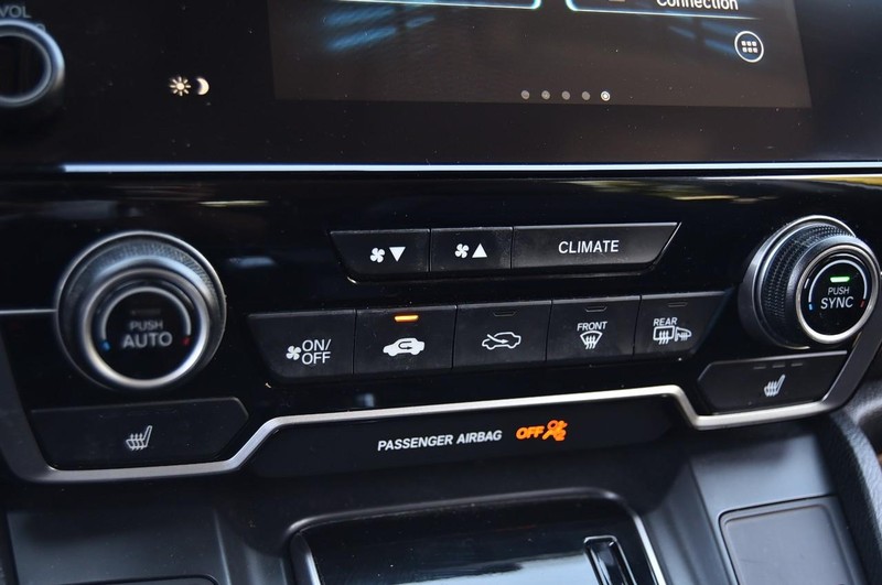 Honda CR-V Vehicle Full-screen Gallery Image 18