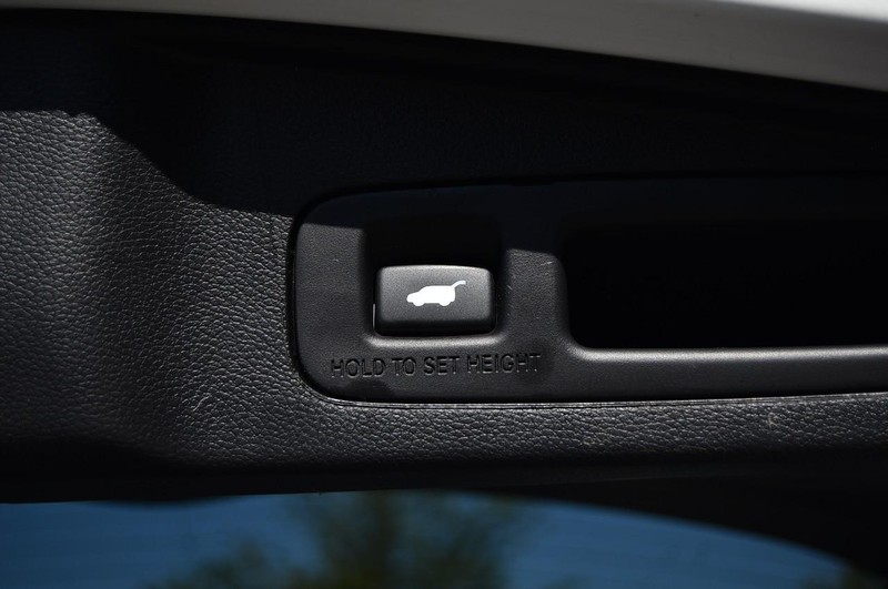 Honda CR-V Vehicle Full-screen Gallery Image 30