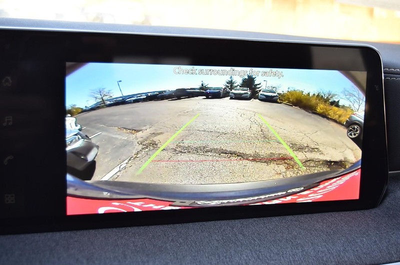 Nissan Kicks Vehicle Image 13