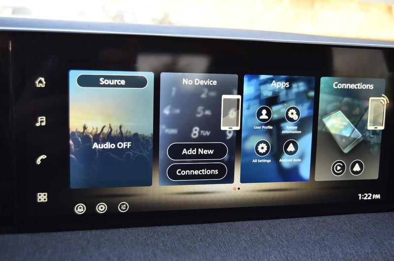 Nissan Kicks Vehicle Image 14