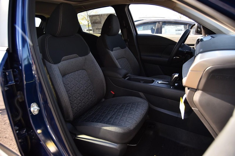 Nissan Kicks Vehicle Image 22