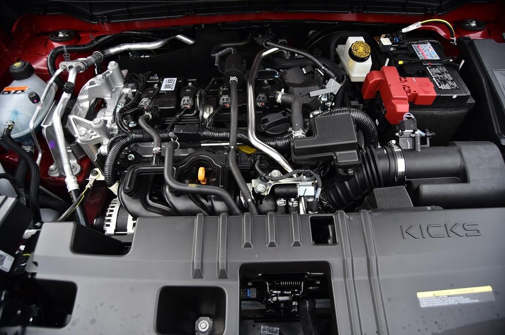 Nissan Kicks Vehicle Image 24