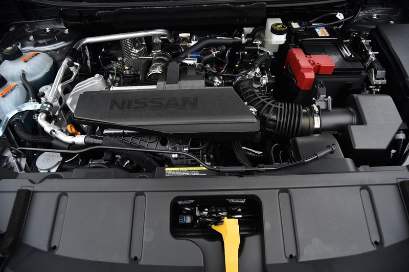 Nissan Rogue Vehicle Image 30