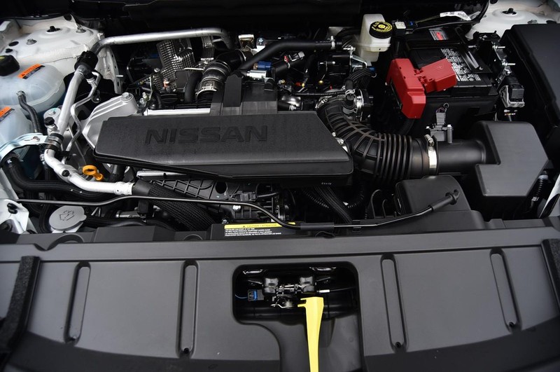 Nissan Rogue Vehicle Full-screen Gallery Image 27