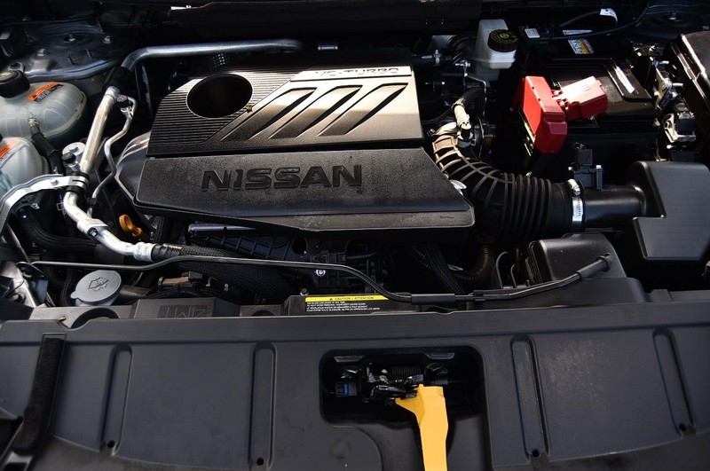 Nissan Rogue Vehicle Full-screen Gallery Image 26