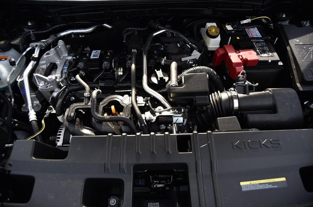 Nissan Kicks Vehicle Image 26