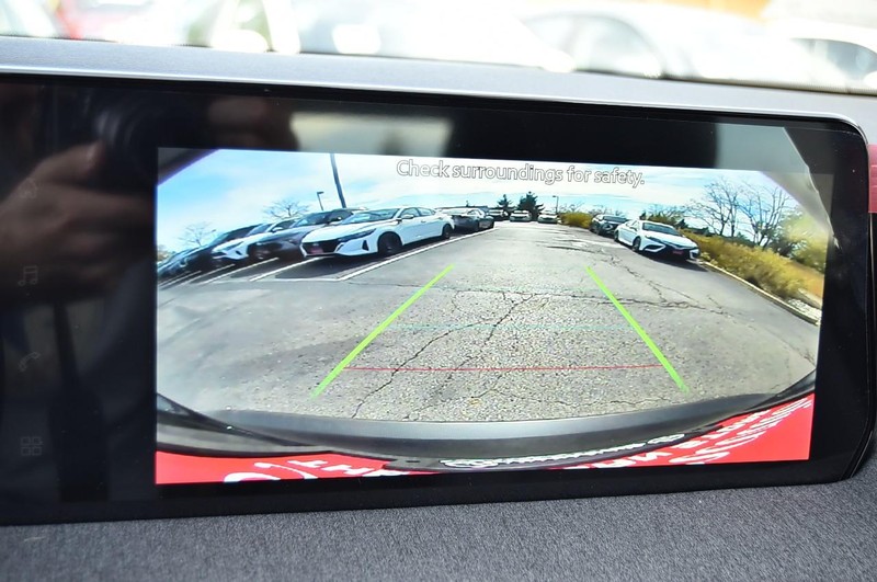 Nissan Kicks Vehicle Image 13