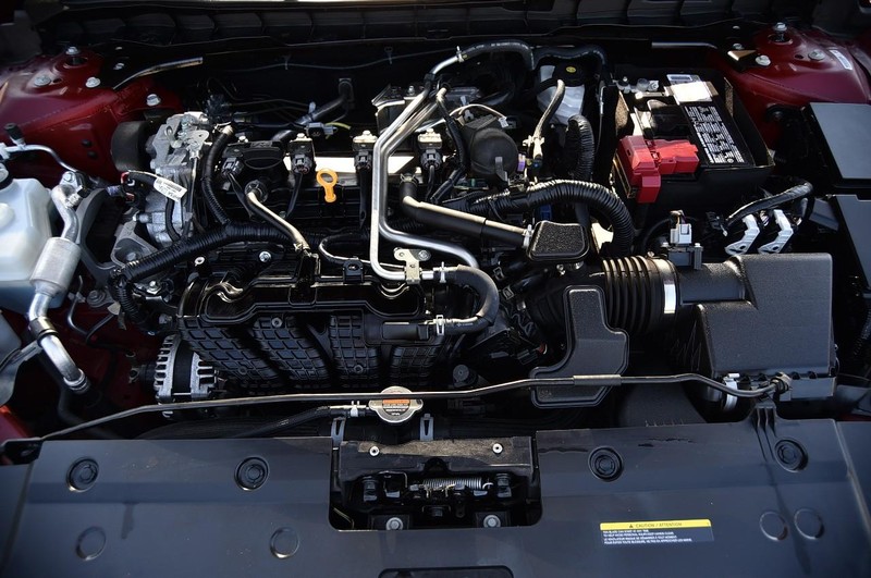 Nissan Altima Vehicle Image 24