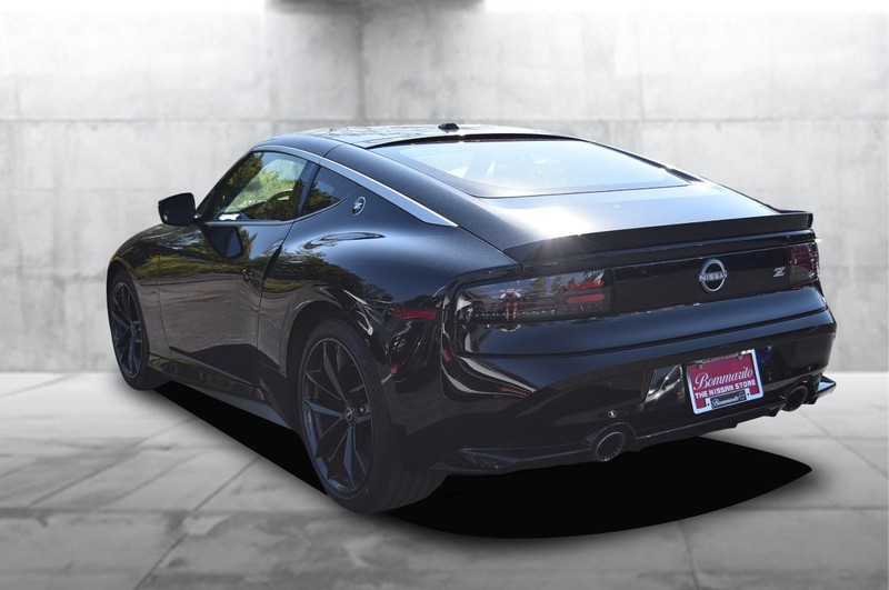 Nissan Z Vehicle Image 07