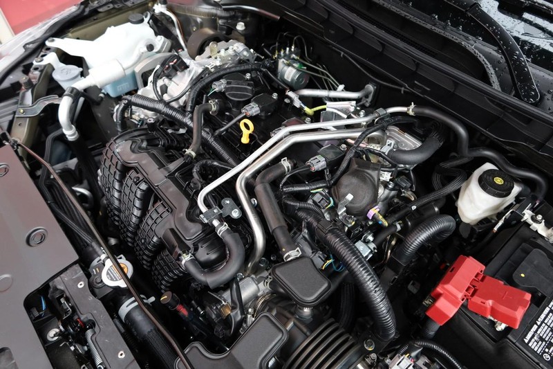 Nissan Altima Vehicle Image 25