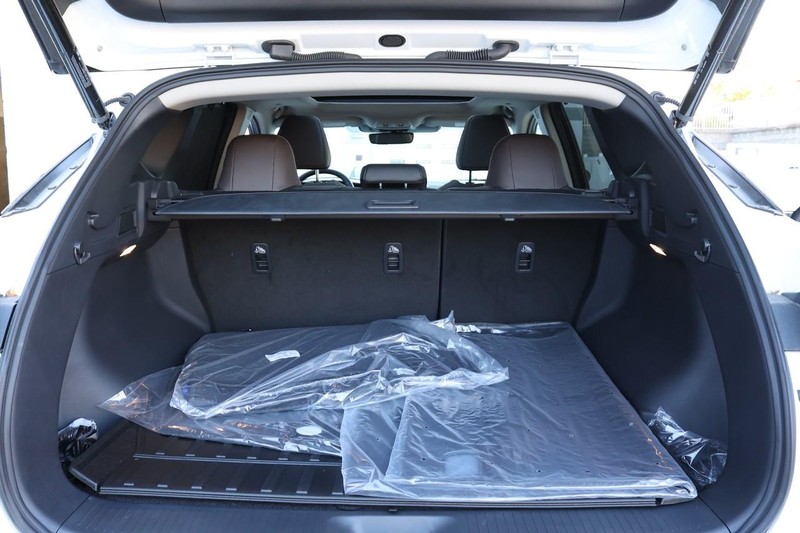 Nissan Murano Vehicle Image 22