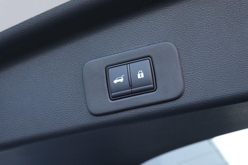 Nissan Murano Vehicle Image 23